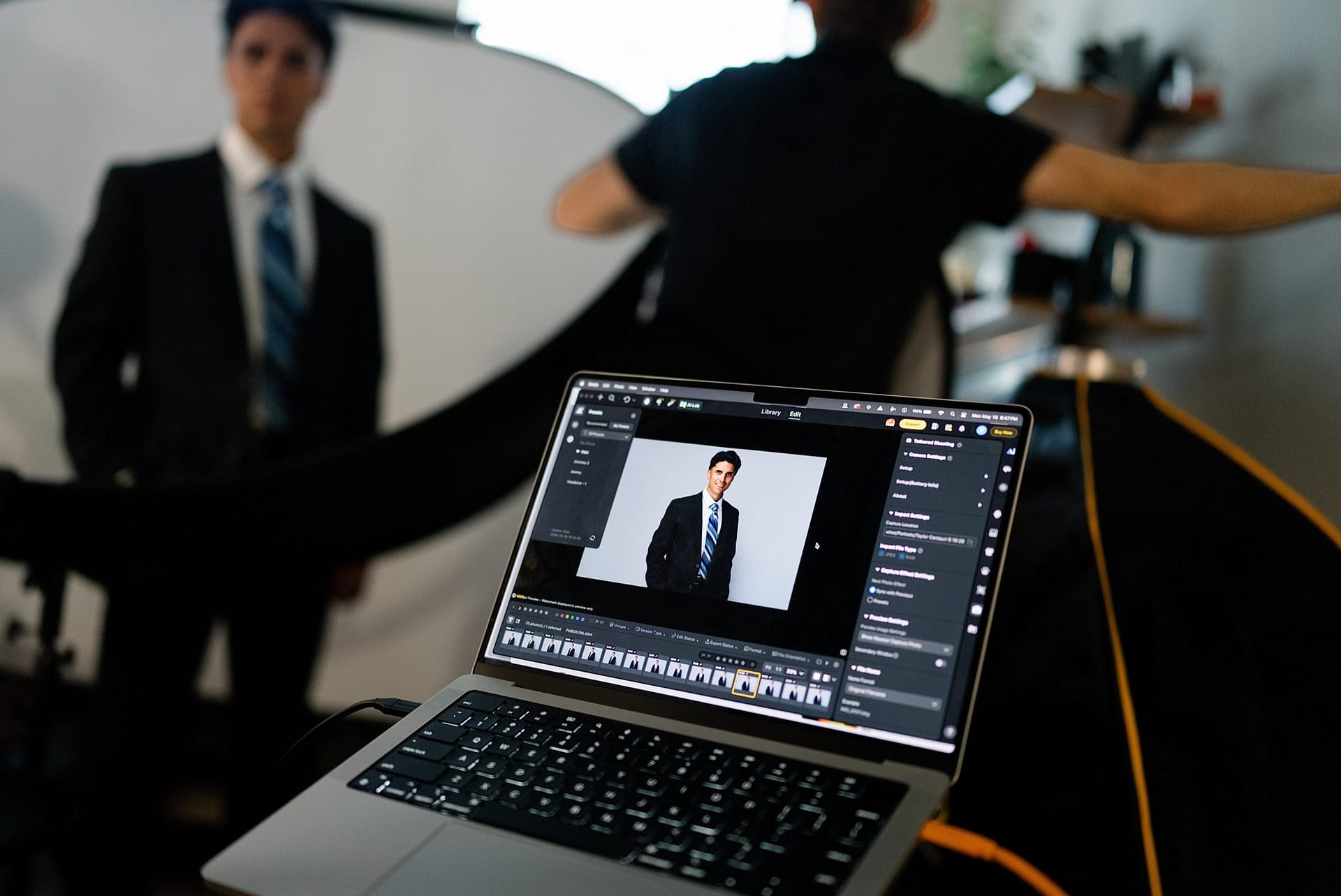 Patrick Michael coaching a client during an Orlando headshot session